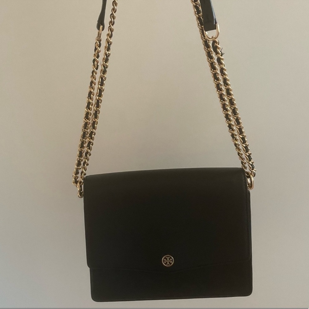 Tory Burch Emerson Flap Adjustable Shoulder Bag Black Leather Gold Chain - Picture 2 of 6